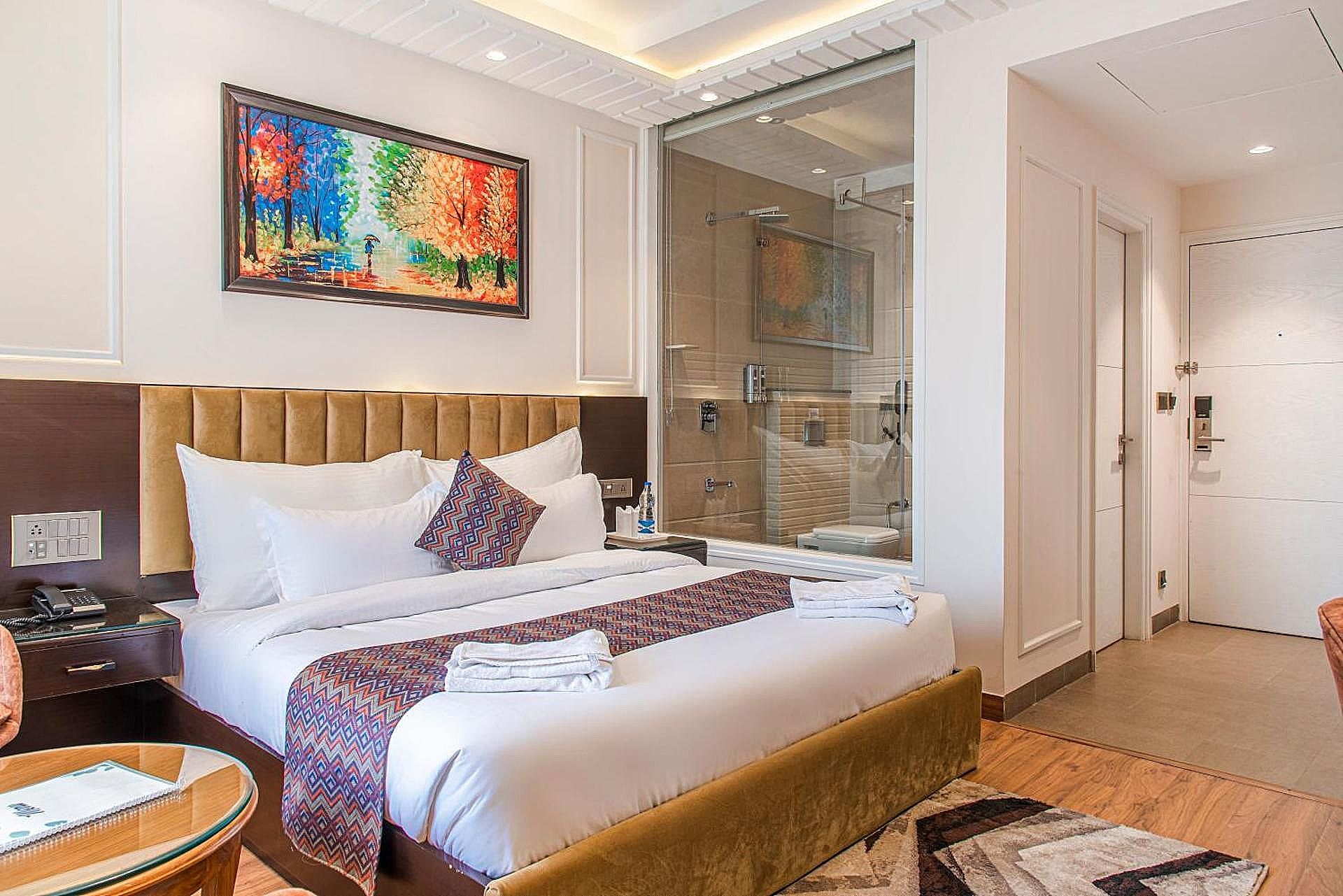 AnantVilas Shimla Hills Large Double Room 2