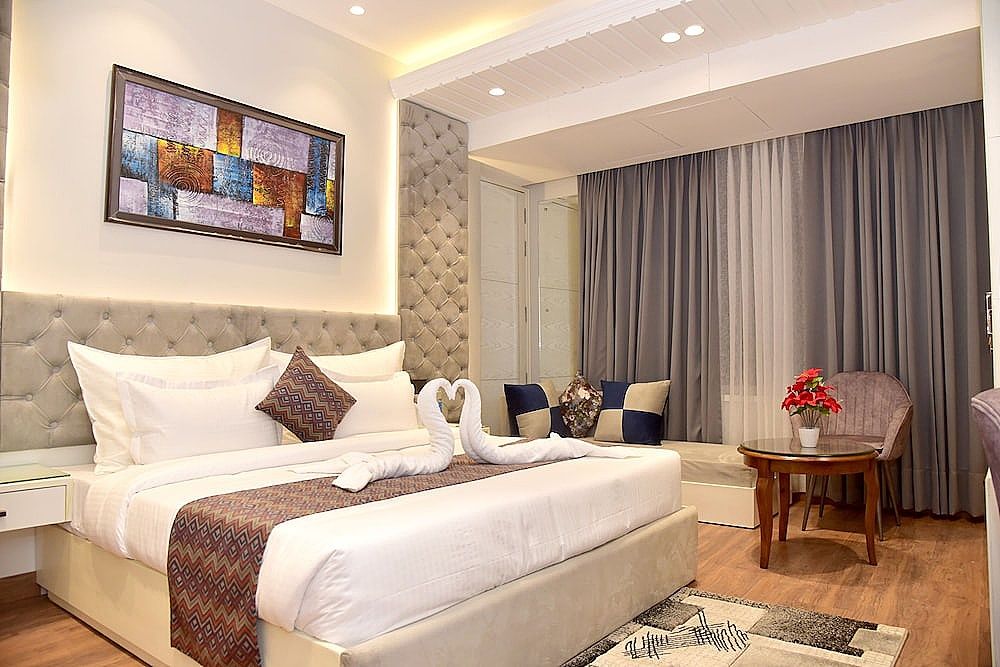 AnantVilas Shimla Hills Deluxe Room 2