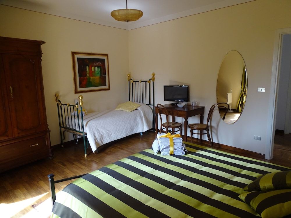Suite, 2 Bedrooms, Non Smoking, Garden View