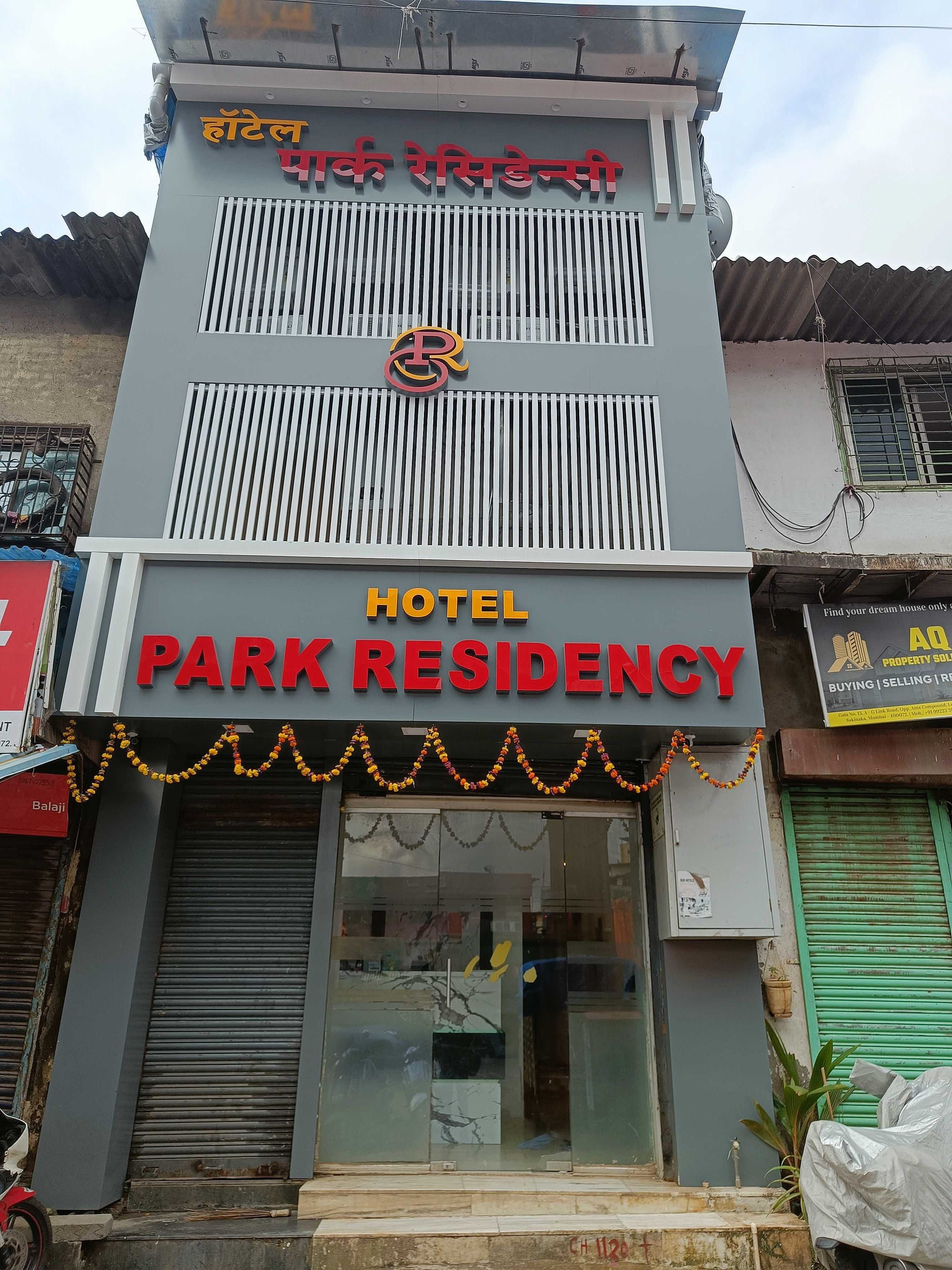 Capital O PARK RESIDENCY