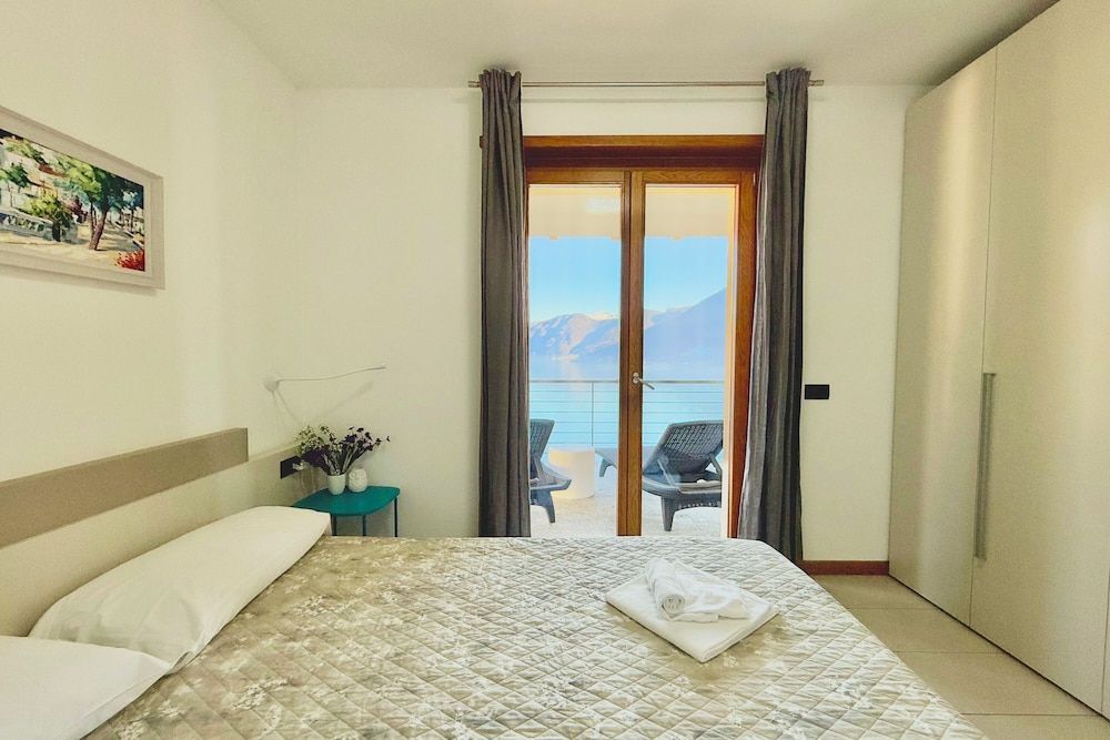 Family Apartment, 2 Bedrooms, Mountainside (Residence degli Oleandri 6A)