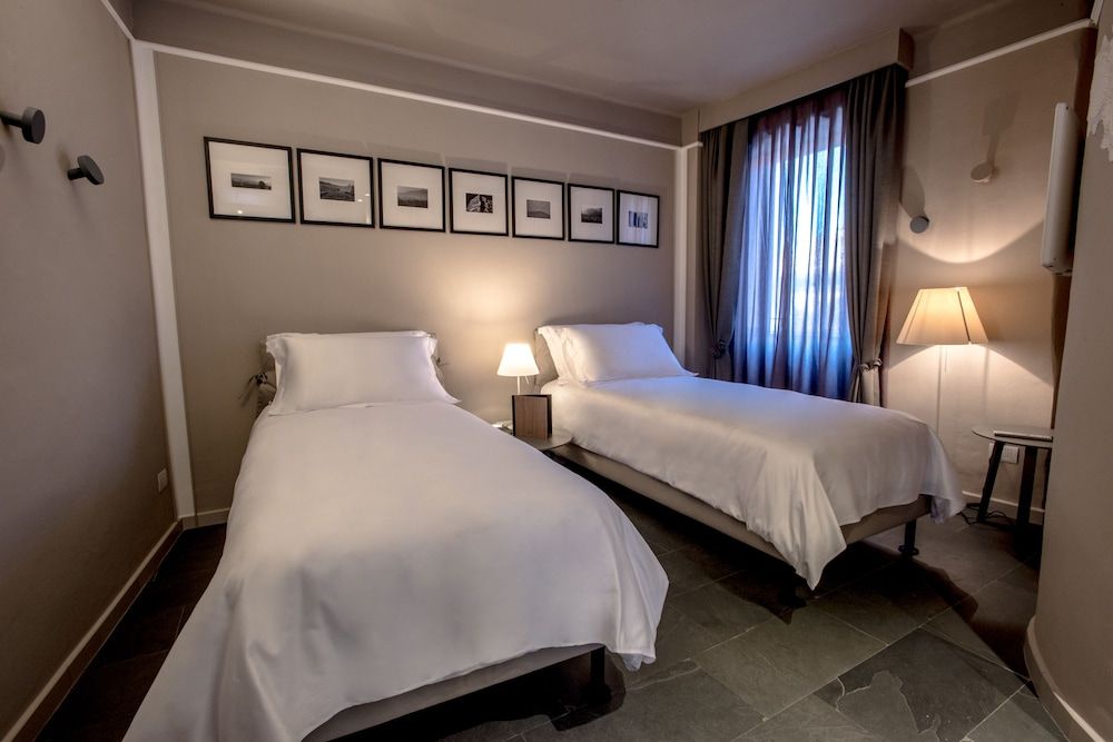 Uve Rooms & Wine Bar Deluxe Double Room 2