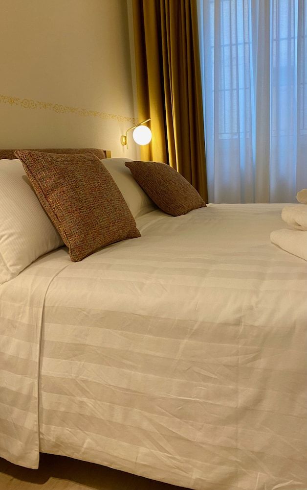 Palazzo Essenza Standard Double Room 3