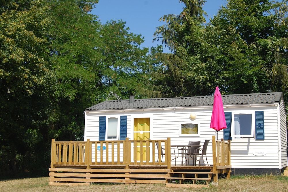 Mobile Home (Mimilio)