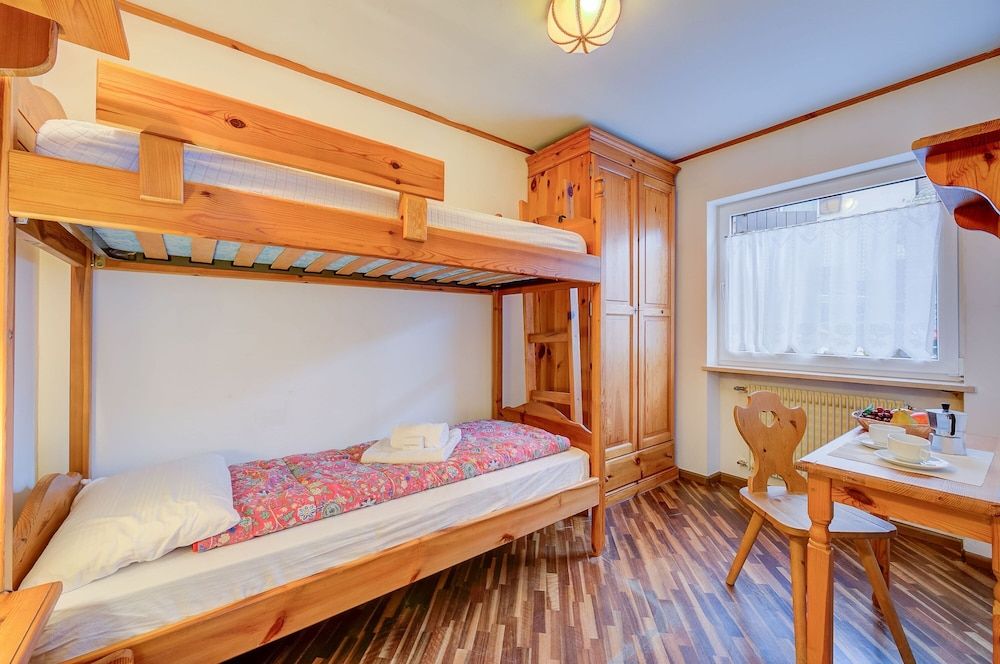 Standard Apartment, Multiple Beds, Mountainside (Cavalese Few Min From Ski a09)