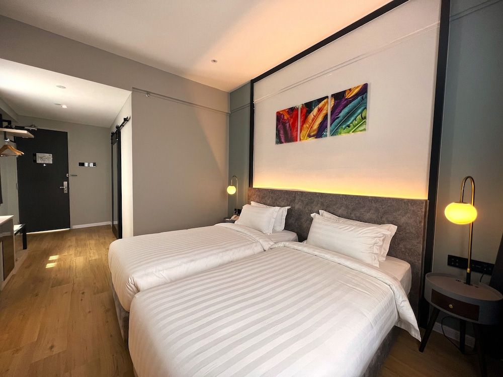 FUHOTEL Fuluxe Twin 2