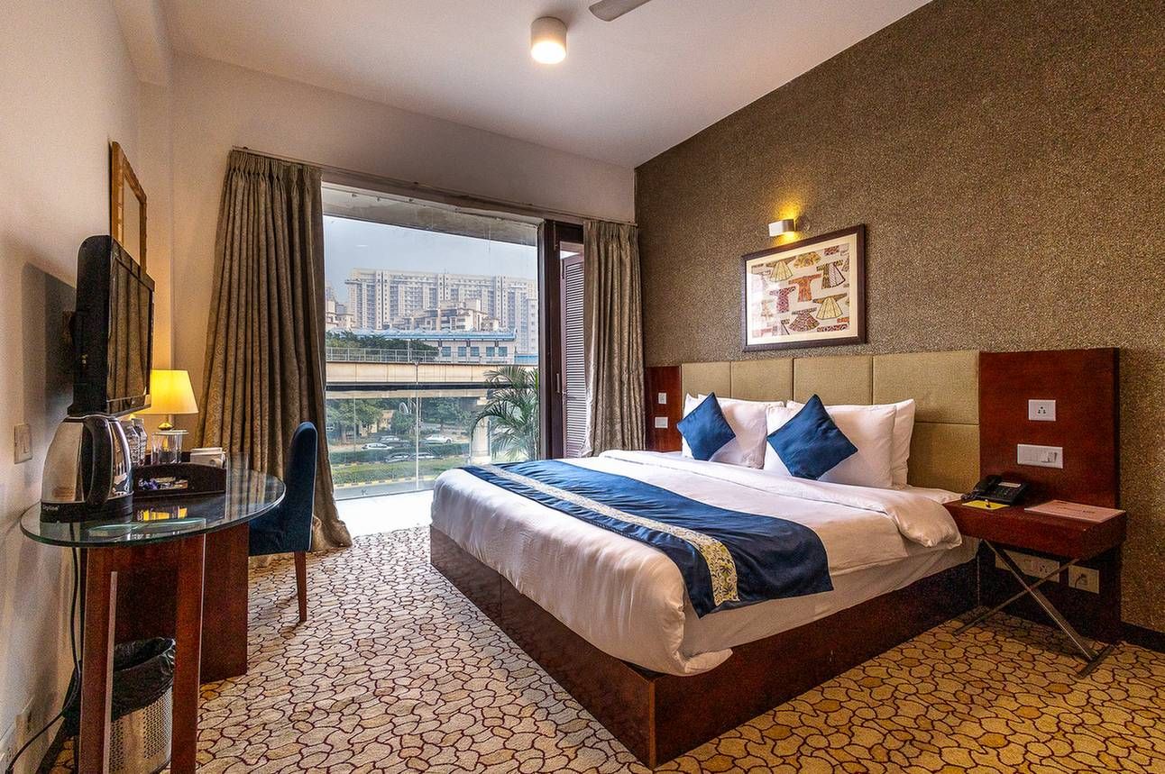 undefined Hotel 91 Golf Course Road 9