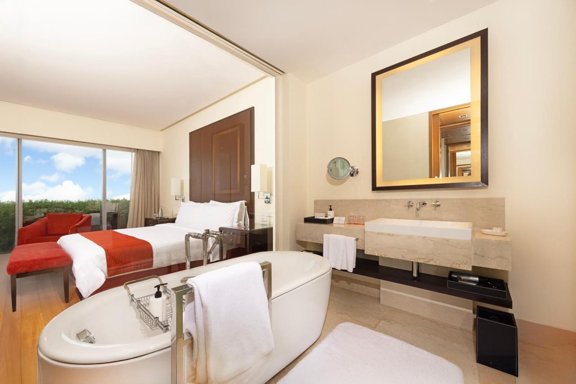 Trident Hyderabad Hitech City Premier Room King 4