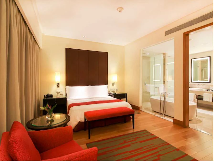Trident Club Suite