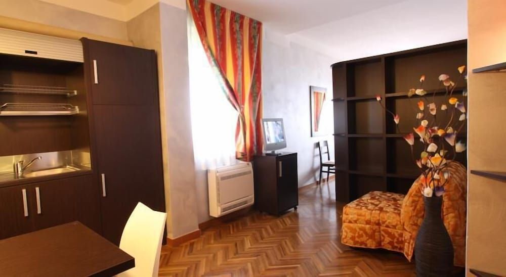 Hotel Astoria Suite 7