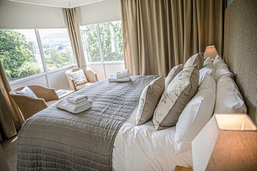 The Manor Hotel Deluxe Double Room, 1 Double Bed 2