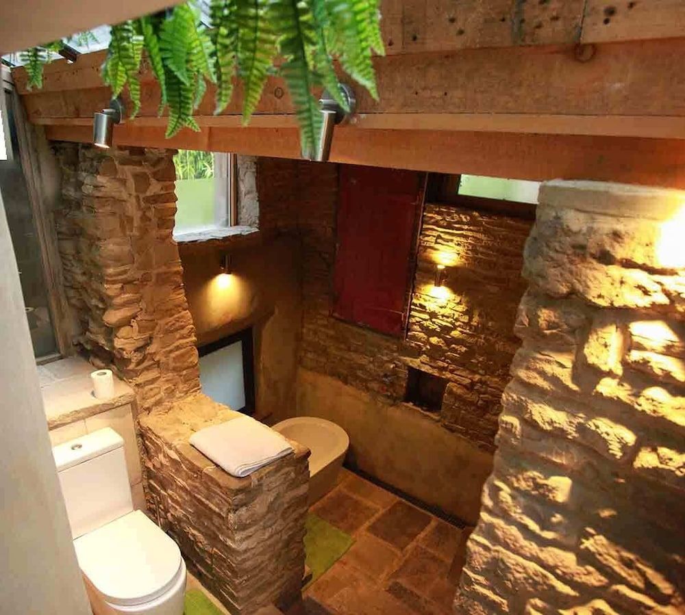 The Lodge Rooms Double Room (The Coal Store) 5