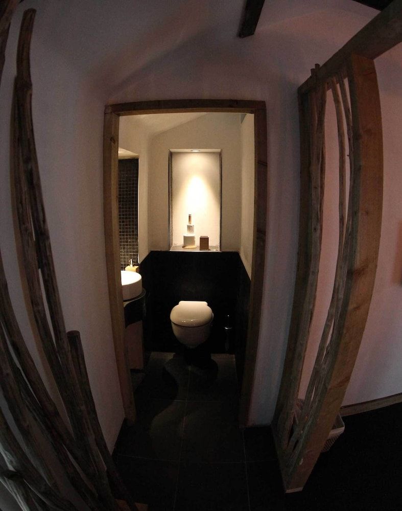 The Lodge Rooms Double Room (The Wood Store) 4