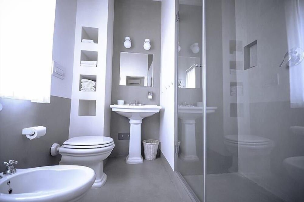 La Maison Quadruple Room 4