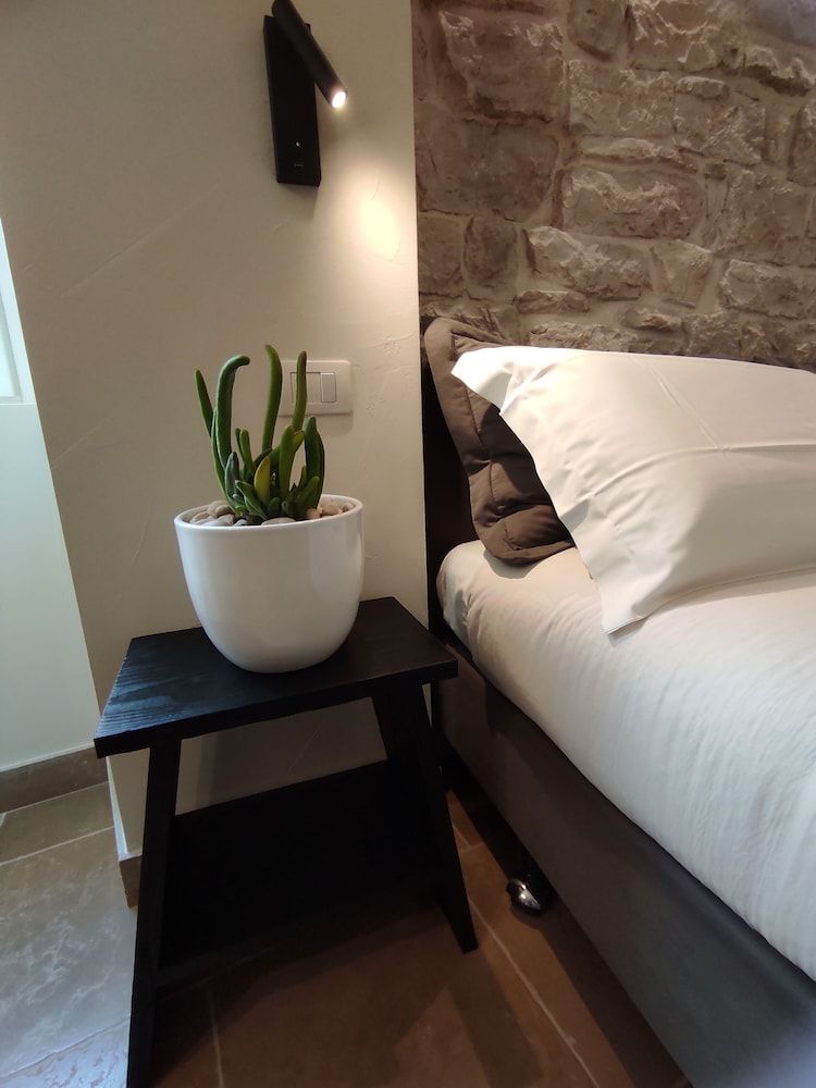 La Maison Double Room 5