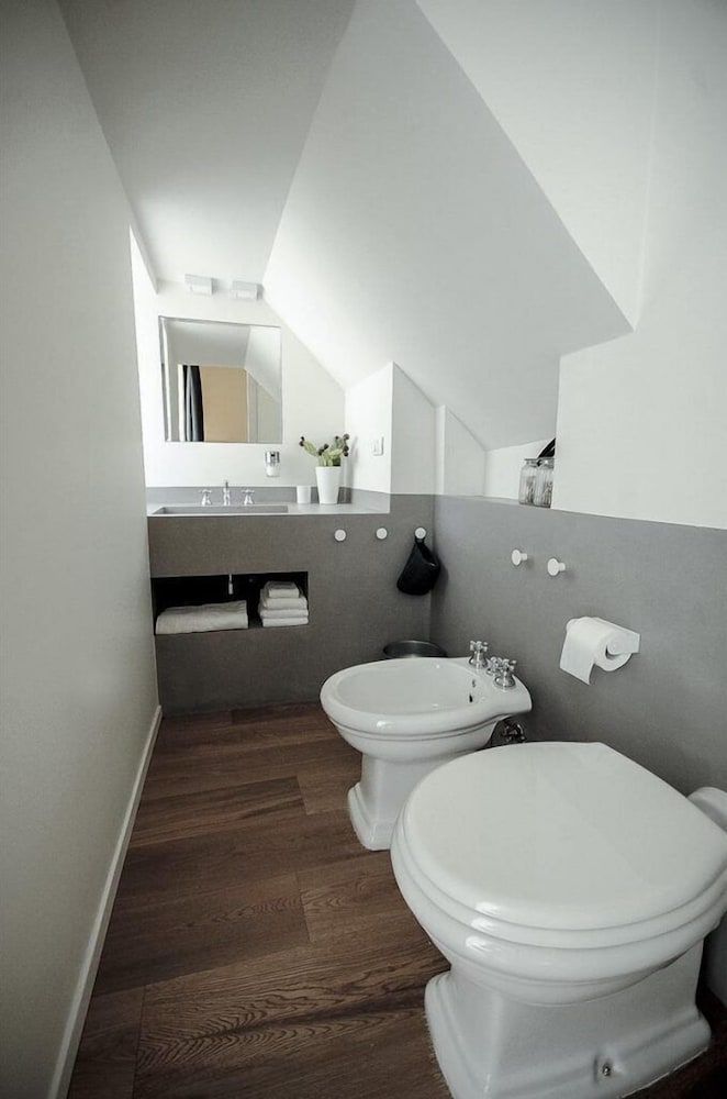 La Maison Triple Room 9