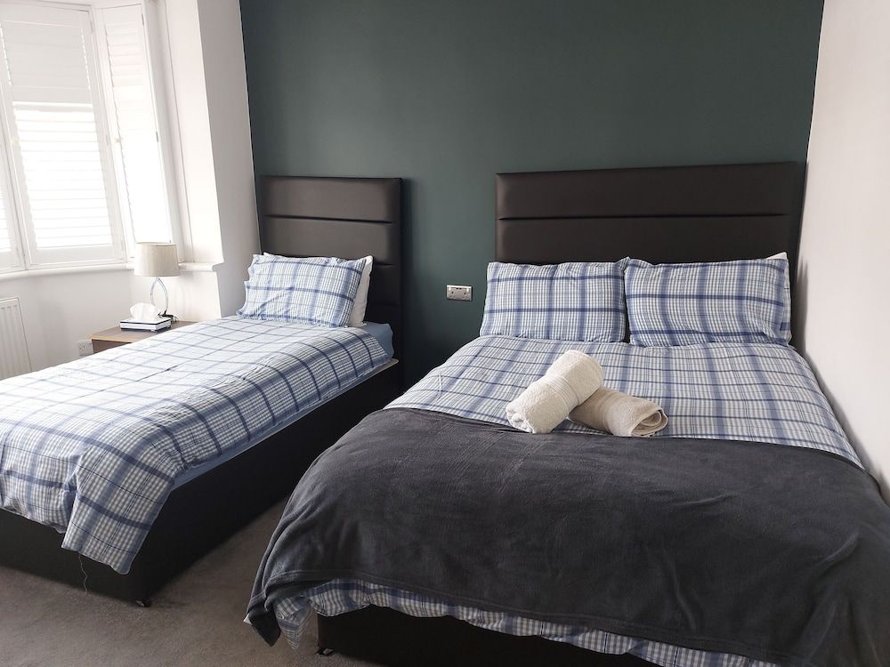 Shared Dormitory, 1 Bedroom, City View