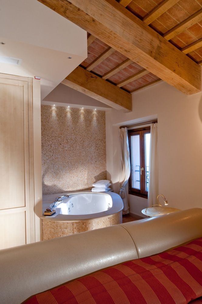 Oste del Castello Wellness & Bike Hotel Suite (Prestige) 9