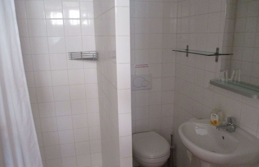 Maison d'hôte Alsace/Domaine du Moulin Basic Twin Room (Lavendel) 5