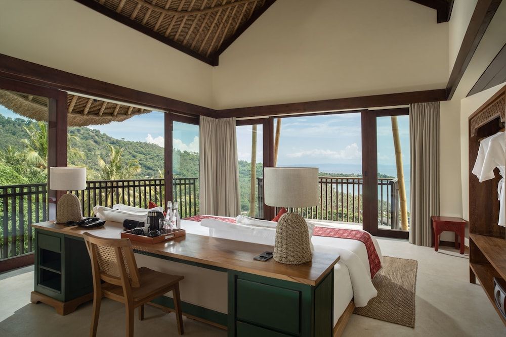 Kalandara Resort Lombok Luxury Villa, 3 Bedrooms, Private Pool, Ocean View 8