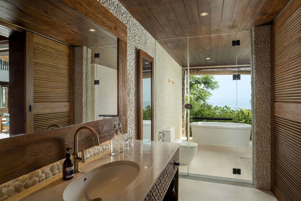 Kalandara Resort Lombok Luxury Villa, 3 Bedrooms, Private Pool, Ocean View 6