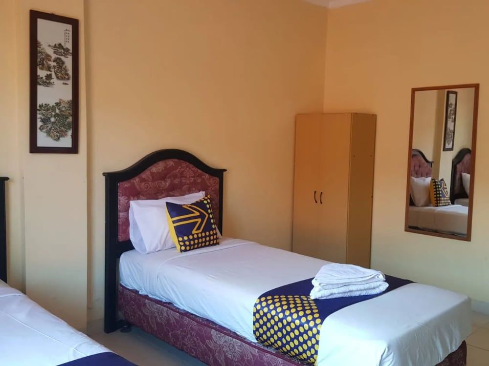 Deluxe Single Room