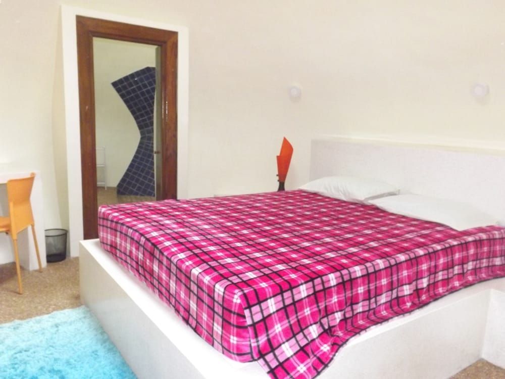 Pumpkin Villa  Lombok Deluxe Villa, 2 Bedrooms 4