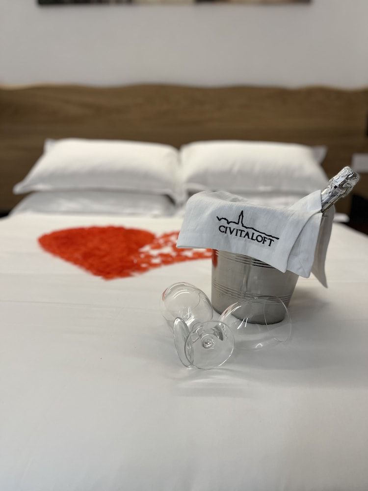 Civitaloft Luxury Double Room 10