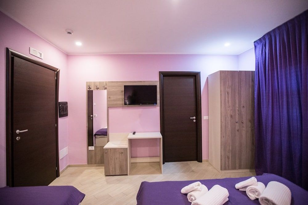 King Room, Balcony