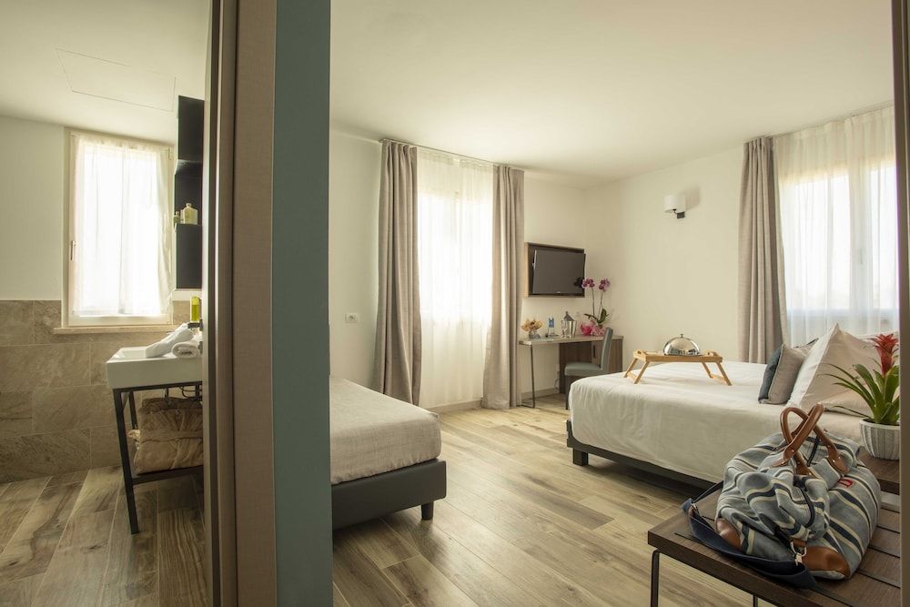Standard Triple Room, Annex Building