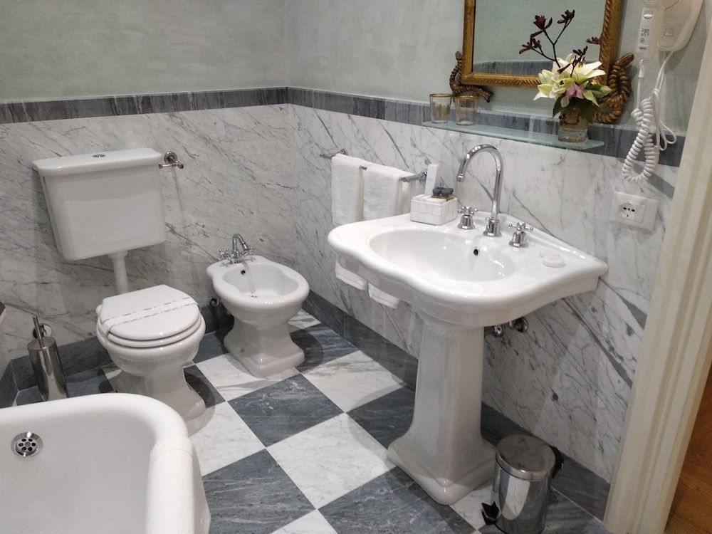 B&B La bottega d'Arte Luxury Double Room, Mountain View 3