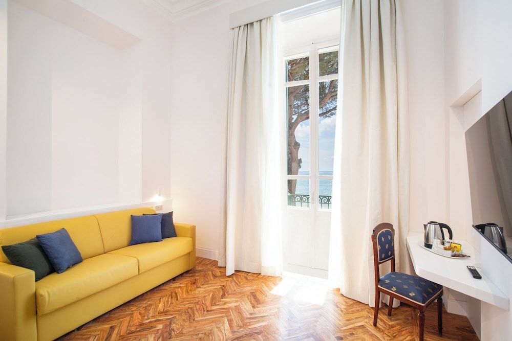 Villa Maria Teresa Boutique Hotel Panoramic Suite, Balcony, Sea View 8