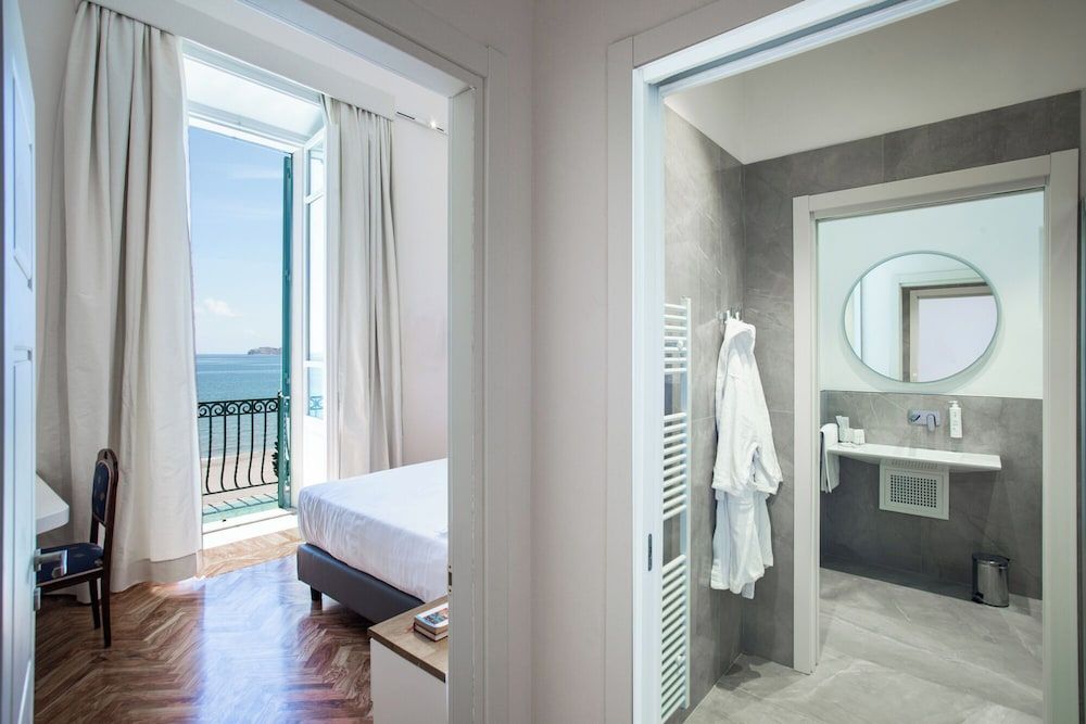 Villa Maria Teresa Boutique Hotel Panoramic Suite, Balcony, Sea View 4