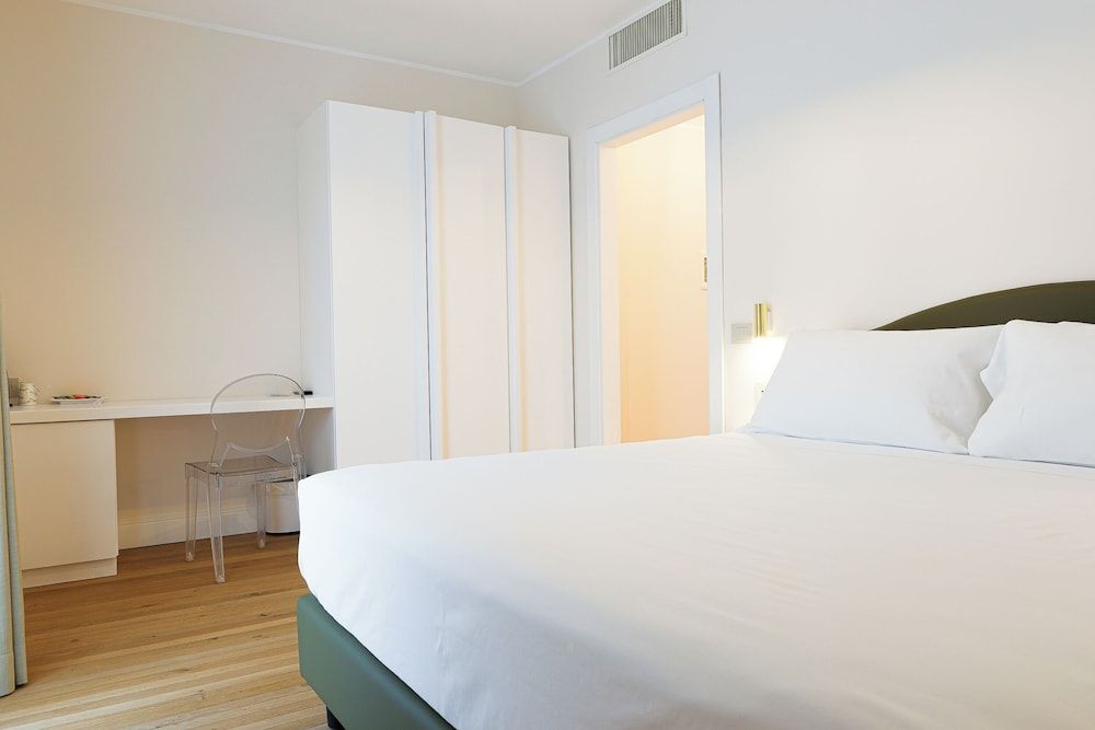 Villa Maria Teresa Boutique Hotel Classic Double Room Single Use, Annex Building