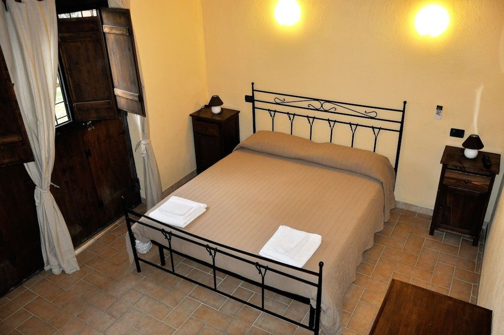 Borgo Nociquerceto Apartment, 2 Bedrooms 4