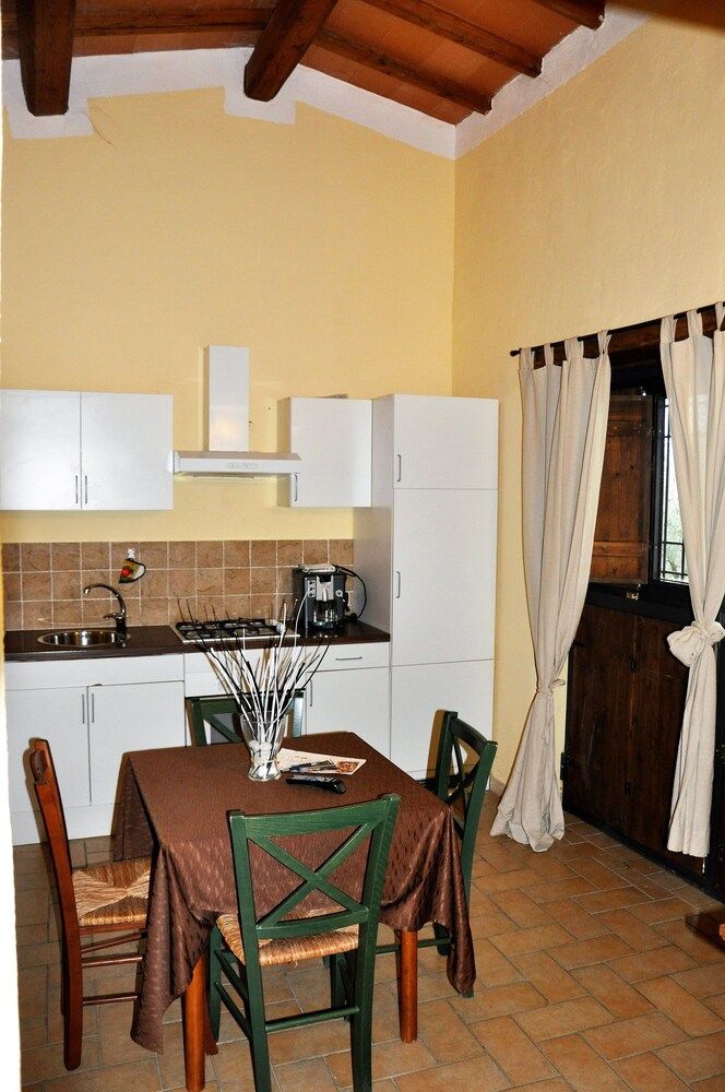 Borgo Nociquerceto Apartment, 2 Bedrooms 9