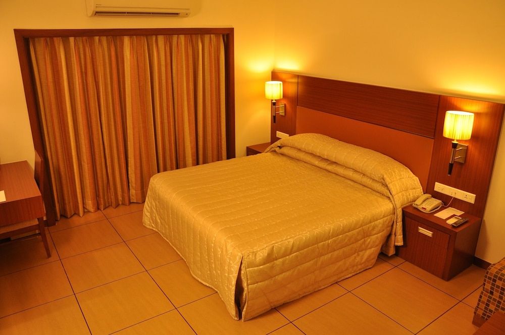 undefined Hotel Silver Palace 5