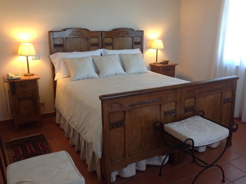 Double Room, Vineyard View (Bianca)