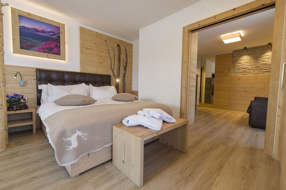 Suite (Mountain)