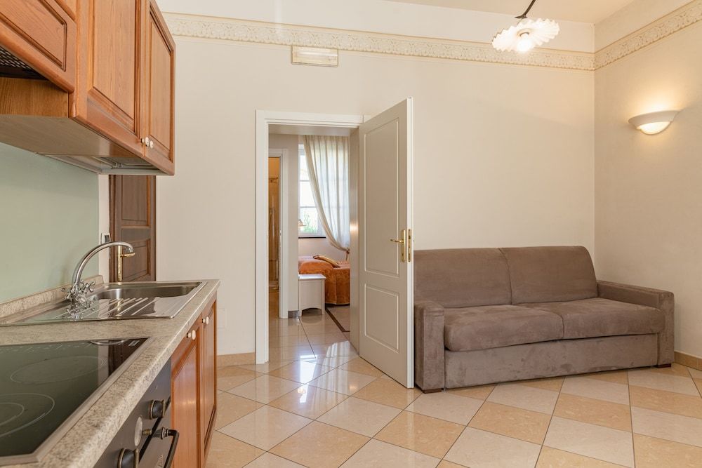 Lucca Franco's Villa Standard Apartment, Ground Floor 6