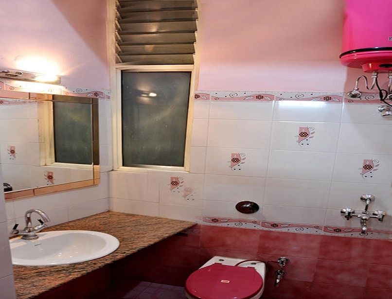 Budget Non AC Double Room - 4th Floor