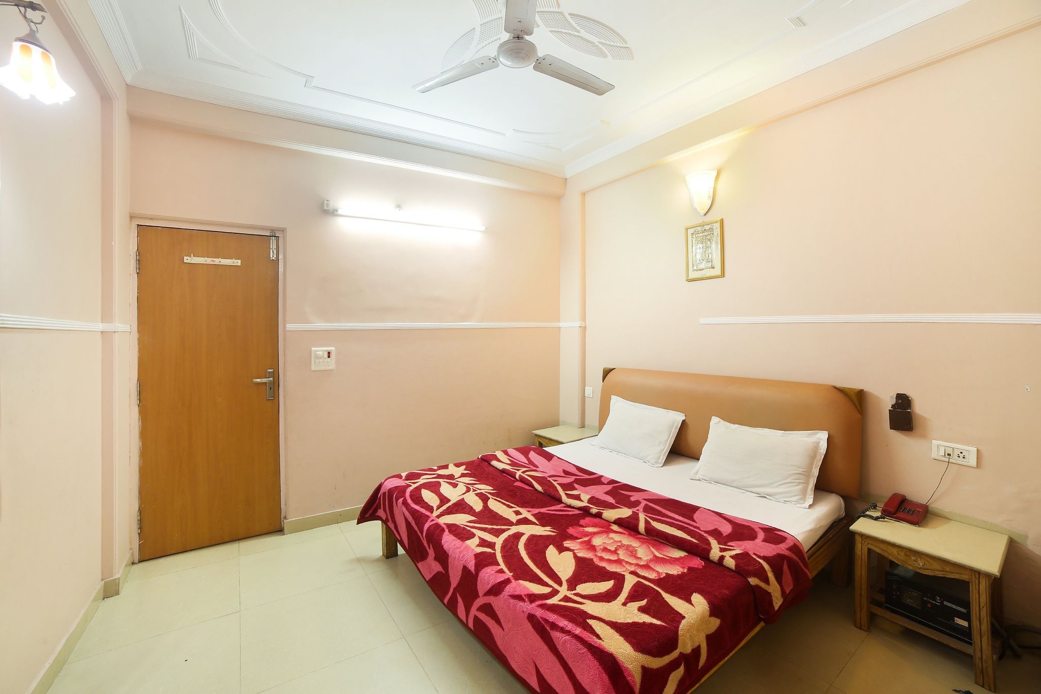 Double Bed AC Room