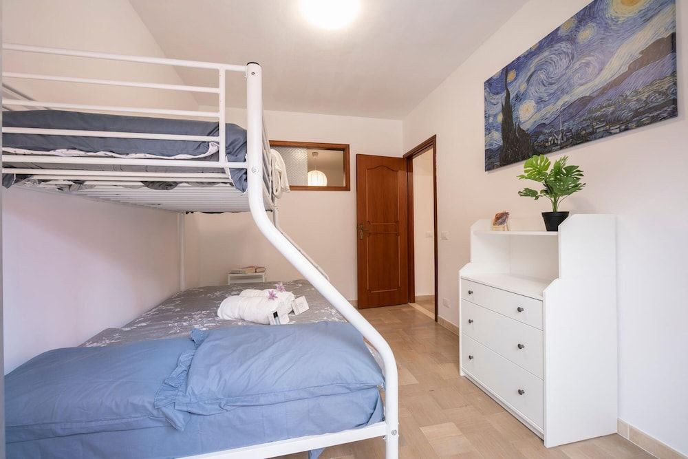 Family Apartment, 2 Bedrooms (Sicilian Charm close to Taormina)
