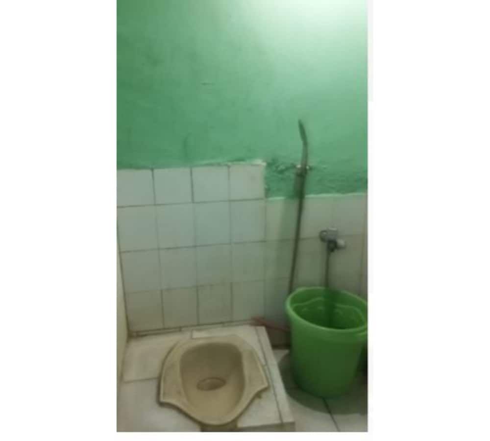 Caisar Homestay Superior Double Room, Non Smoking 11