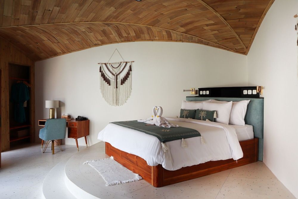 Luxury Suite