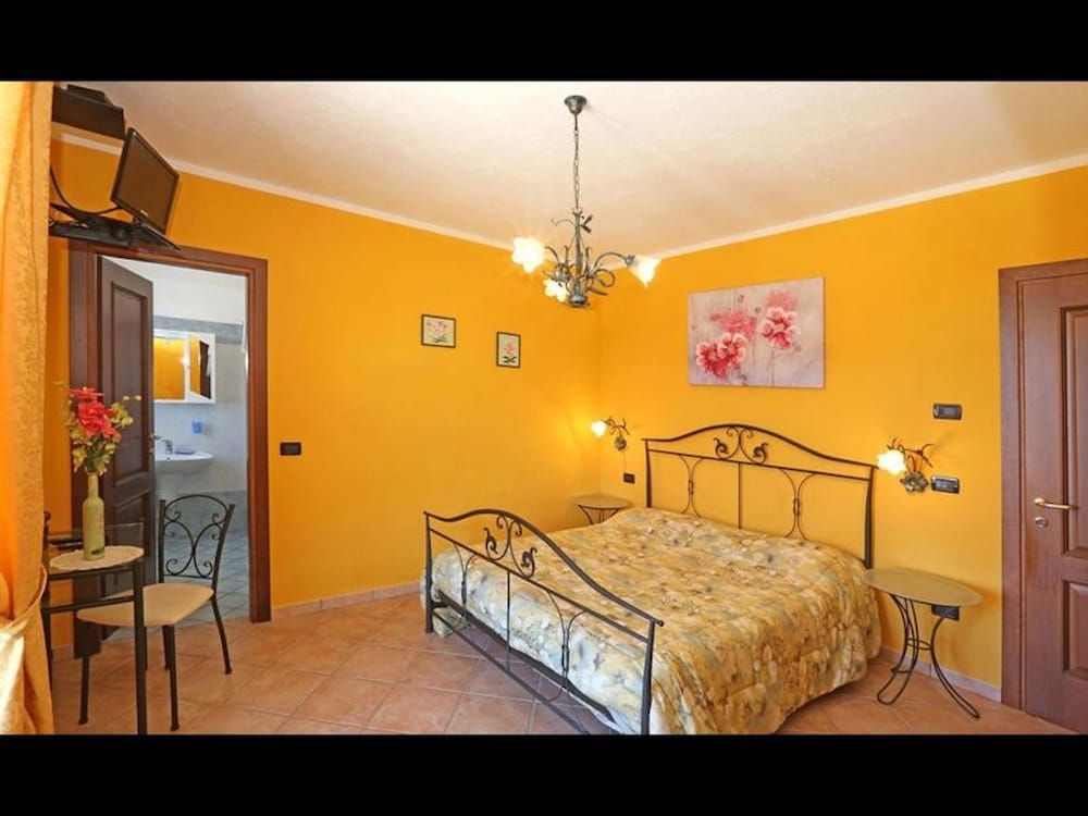 Room, 1 Bedroom, Balcony
