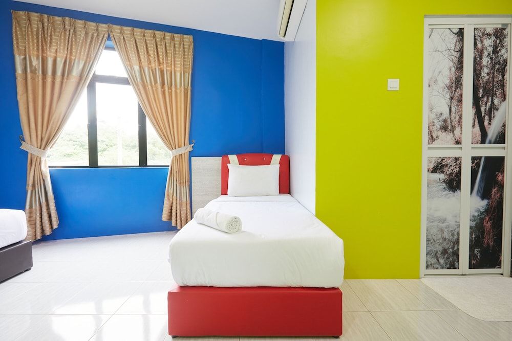 Sy Jerantut Hotel MALAYSIAN DELUXE TRIPLE 2