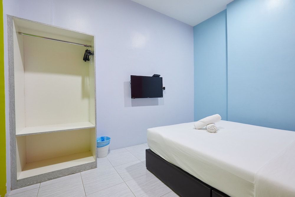 Sy Jerantut Hotel STANDARD QUEEN 8