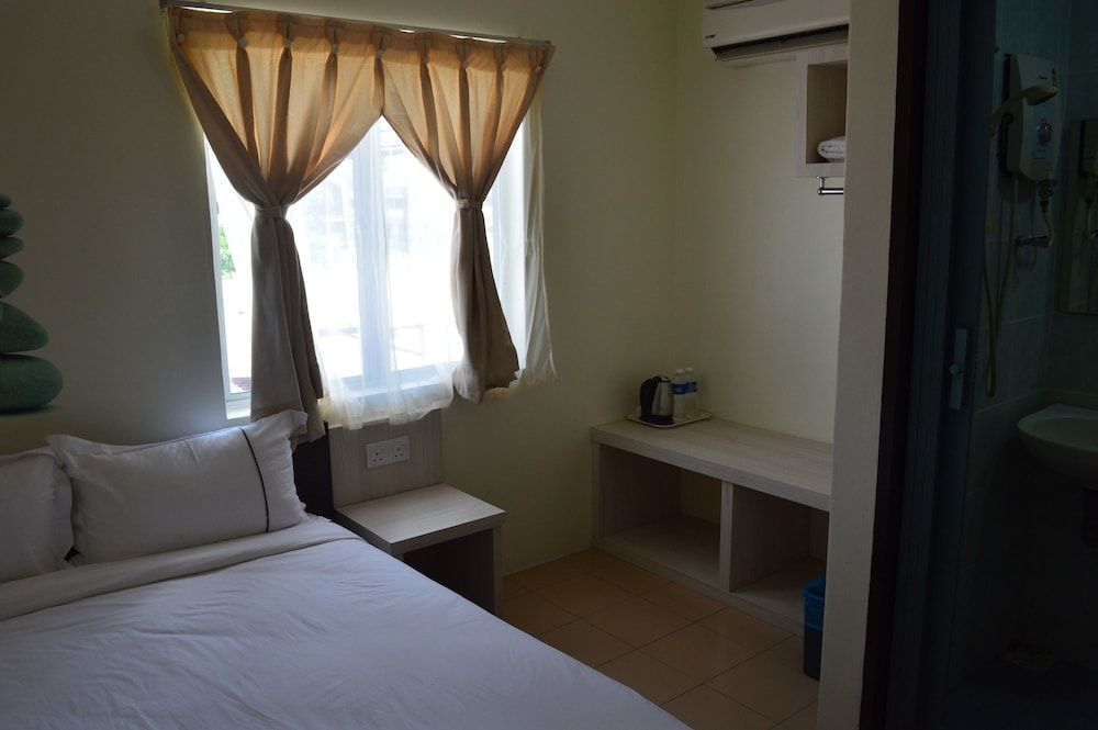 Angsoka Hotel