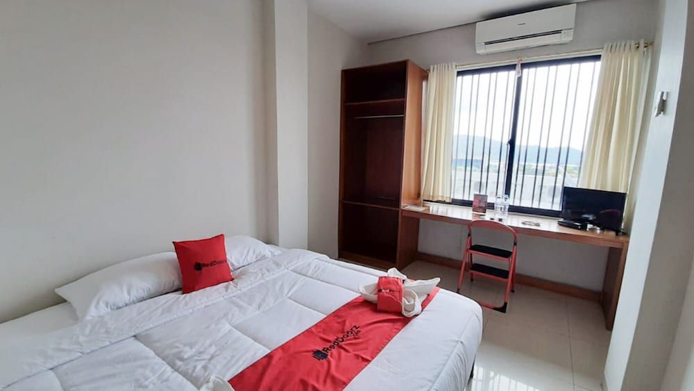 Double Room (Reddoorz)